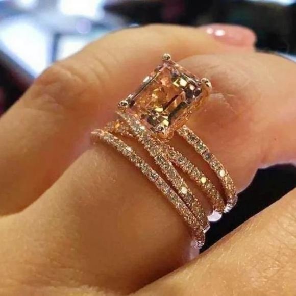 NEW 18K Rose Gold  Morganite Eternity Ring, cute Ring, shiny Ring. - Picture 1 of 4